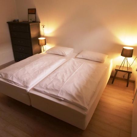 Manahlid Apartment Akureyri Eksteriør billede